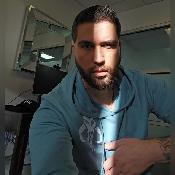 Meet your Posher, Dan - Picture 1 of 1